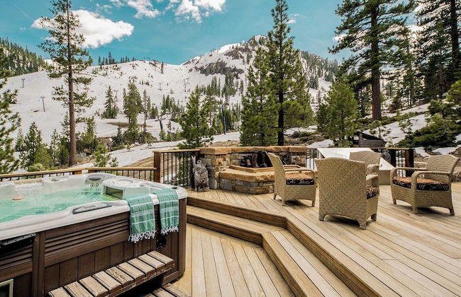 Bronson by Avantstay Luxurious Home On The Slopes! - Photo 6