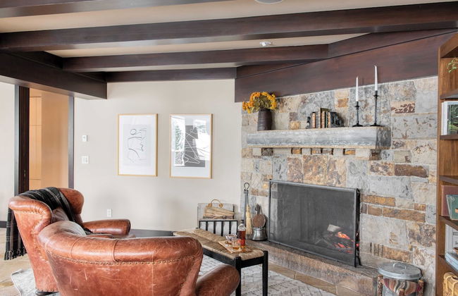 Bronson by Avantstay Luxurious Home On The Slopes! - Photo 27
