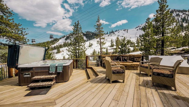 Bronson by Avantstay Luxurious Home On The Slopes! - Photo 3
