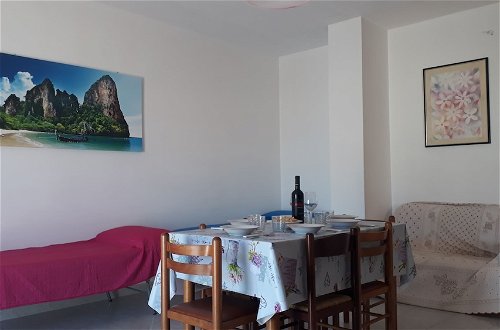 Foto 40 - Charming Holiday Home Near The Beach With A Terrace Parking Available, Pets
