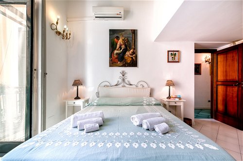 Photo 5 - Upscale Central Amalfi Apartment In 19th-century Building