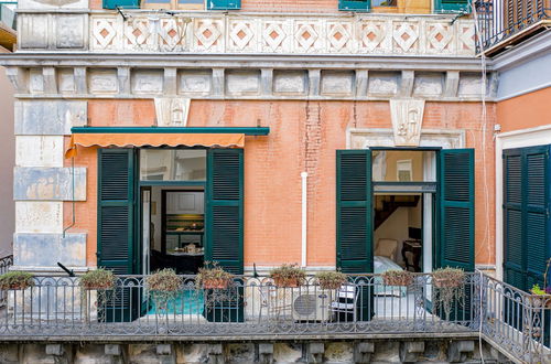 Foto 41 - Upscale Central Amalfi Apartment In 19th-century Building