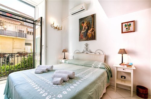 Photo 12 - Upscale Central Amalfi Apartment In 19th-century Building