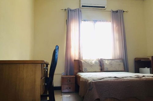 Photo 5 - Room in B&B - Single Room - Ground Floor in Accra