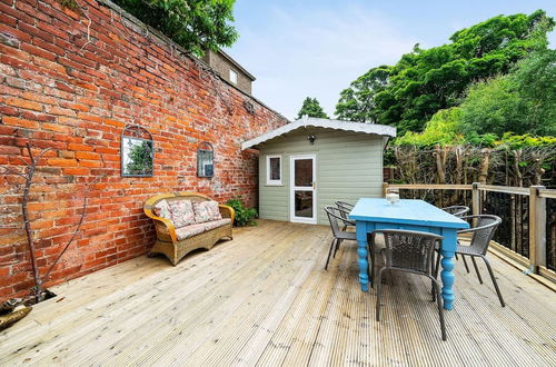 Photo 7 - Ferry View Cottage - Private Balcony