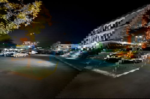 Photo 24 - Prem Mansion U Thong