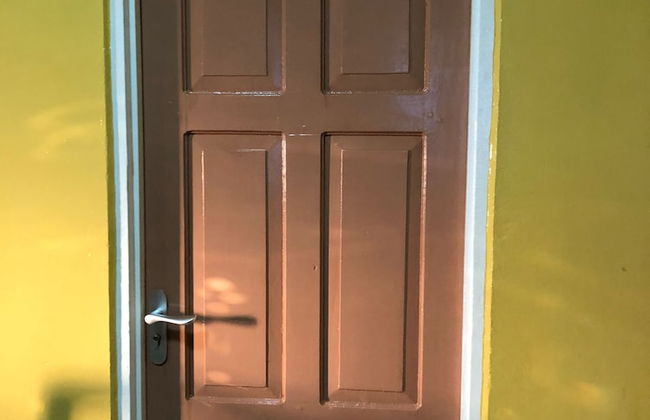 Logerthine Studio Suriname - Foto 9