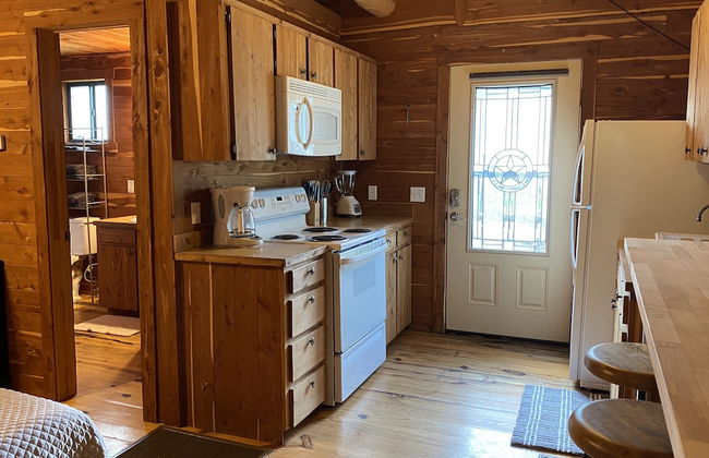 Log Cabin 3 at Son's Blue River Camp - Foto 4