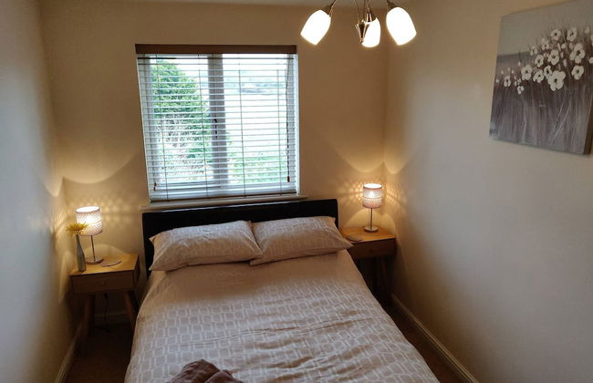 Waterfront Apartment In The Heart Of St Neots - Photo 9