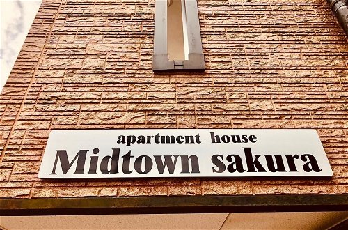Foto 19 - Midtown Sakura Apartment House 202