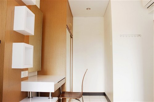 Foto 4 - Strategic 1BR Apartment with Sofa Bed at The Jarrdin Cihampelas