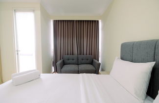 Photo 2 - Nice Studio Menteng Park Apartment