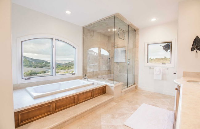 Casa del Arbol by Avantstay Stunning California Estate With Incredible Views - Photo 14