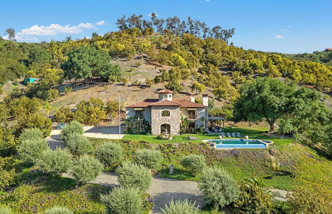Casa del Arbol by Avantstay Stunning California Estate With Incredible Views - Photo 35