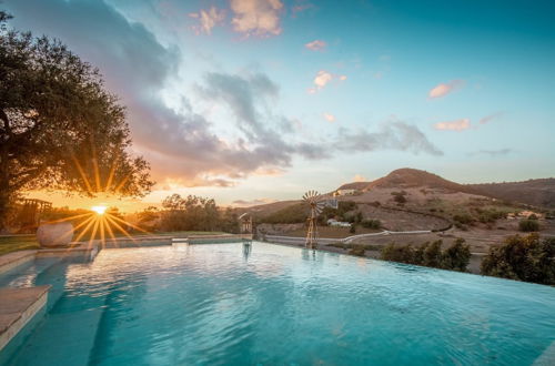 Photo 24 - Casa del Arbol by Avantstay Stunning California Estate With Incredible Views