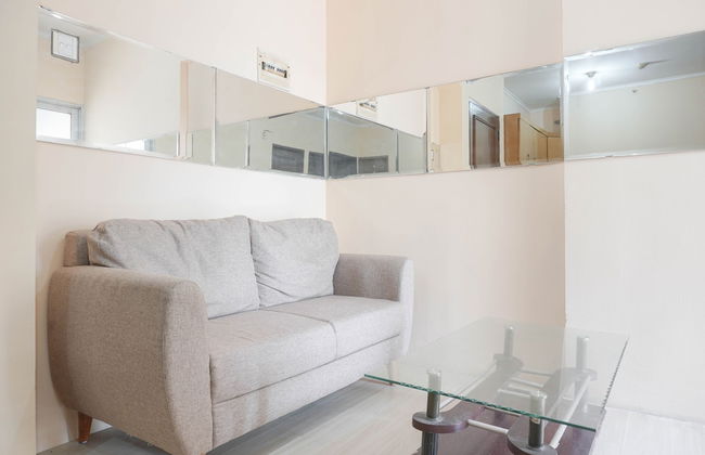Comfort And Cozy 2Br At Gajah Mada Mediterania Apartment - Foto 10