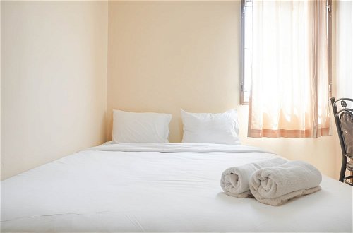 Foto 5 - Comfort And Cozy 2Br At Gajah Mada Mediterania Apartment