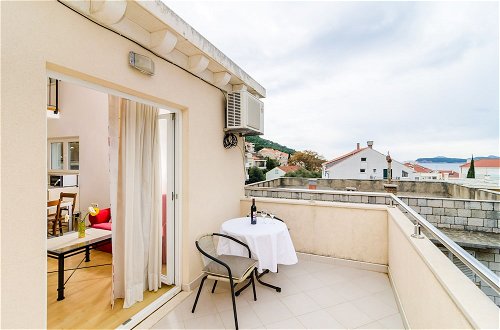 Photo 6 - Cozy Duplex Apartment A1, Close to the Sunset Beach Near Dubrovnik