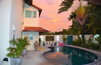 Foto 1 - Very Large Villa Suitable for a Large Group up to 10 People or Even 2 Families