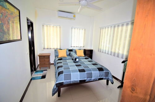 Photo 10 - Very Large Villa Suitable for a Large Group up to 10 People or Even 2 Families