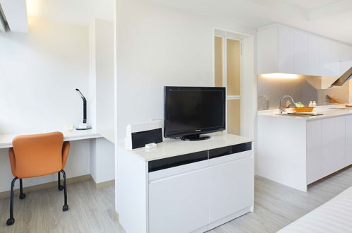 Photo 5 - Wilby Central Serviced Apartments