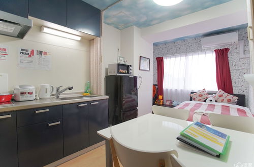 Photo 4 - Sunny and Comfortable Apartment 73