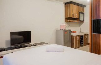 Foto 3 - Comfy and Minimalist Studio Apartment Scientia Residence Tower B