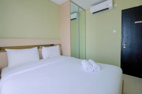 Foto 7 - Comfy 2BR Apartment at Nifarro Park Pasar Minggu