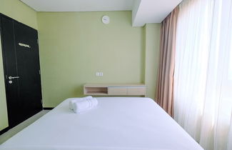 Photo 3 - Comfy 2BR Apartment at Nifarro Park Pasar Minggu