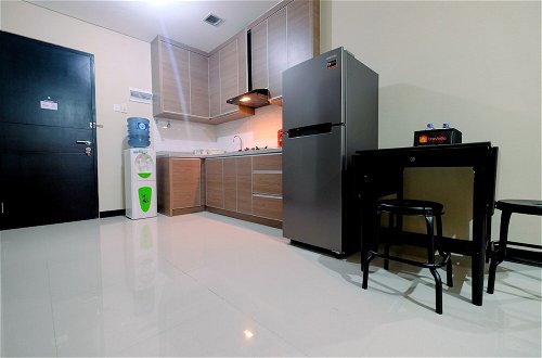 Photo 17 - Comfy 2BR Apartment at Nifarro Park Pasar Minggu