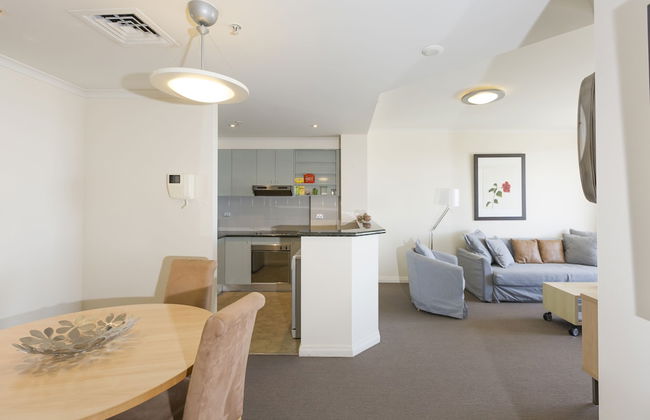 Stunning 2 Bedroom Apartment - Foto 7