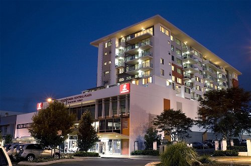 Photo 1 - Toowoomba Central Plaza Apartment Hotel