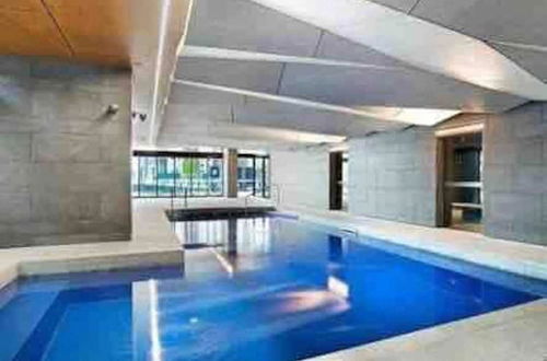 Photo 13 - Cozy Gem With Poolgym in Mel Cbd@southerncross