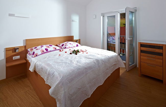 Apartments & Wellness Skok Mozirje - Foto 15