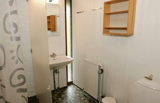 Foto 3 - 6 Person Holiday Home in Nexo