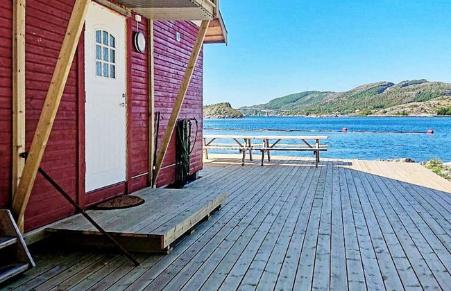 8 Person Holiday Home in Revsnes - Foto 40