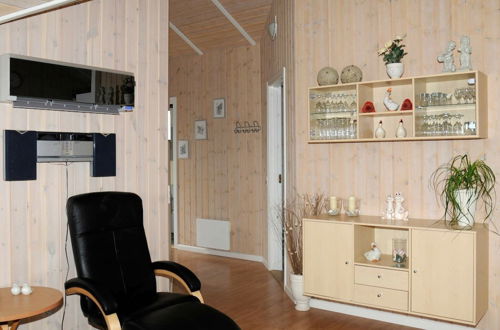 Photo 12 - Spacious Holiday Home in Haderslev near Sea