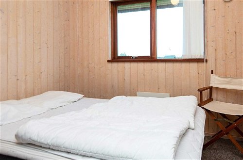 Foto 2 - 6 Person Holiday Home in Tarm
