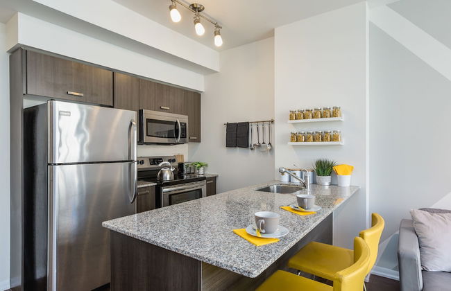 QuickStay - Luxury on Bay St. (Yonge & College) - Photo 31