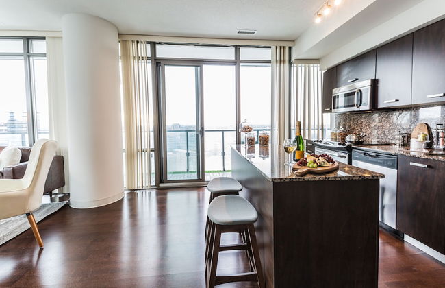 QuickStay - Luxury on Bay St. (Yonge & College) - Photo 37