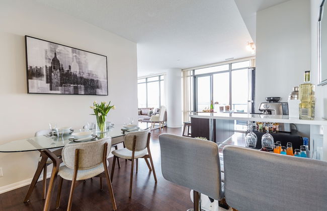 QuickStay - Luxury on Bay St. (Yonge & College) - Photo 30