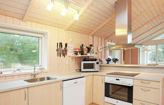 Foto 2 - 6 Person Holiday Home in Saeby