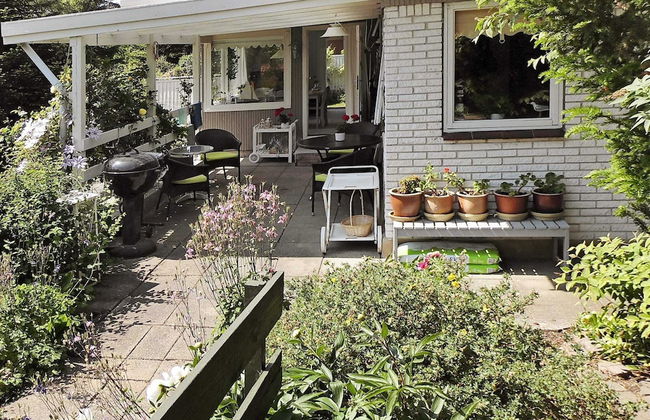 Vibrant Holiday Home in Nykobing Sj near Sea - Photo 14
