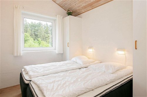 Foto 18 - 8 Person Holiday Home in Hjorring