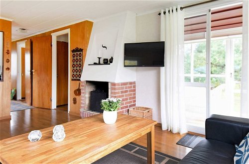 Photo 2 - 5 Person Holiday Home in Glommen