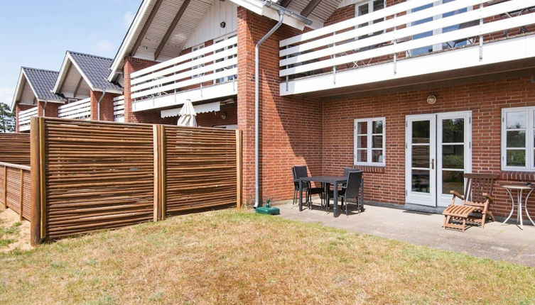 Foto 1 - 4 Person Holiday Home in Romo