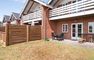 Photo 1 - 4 Person Holiday Home in Romo