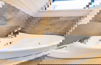 Foto 3 - 9 Person Holiday Home in Hals-by Traum