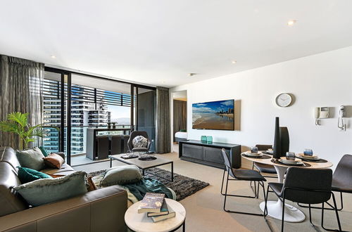 Photo 15 - Oracle Broadbeach Apartments