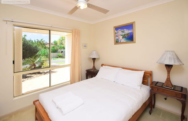 Fabulous Pet Friendly Family Home - 3 Carribean Court - Foto 2